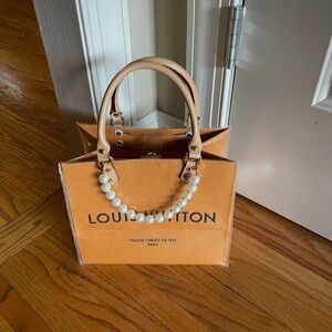 Handmade Louis Vuitton shopping bag Pearl Accent(not included)